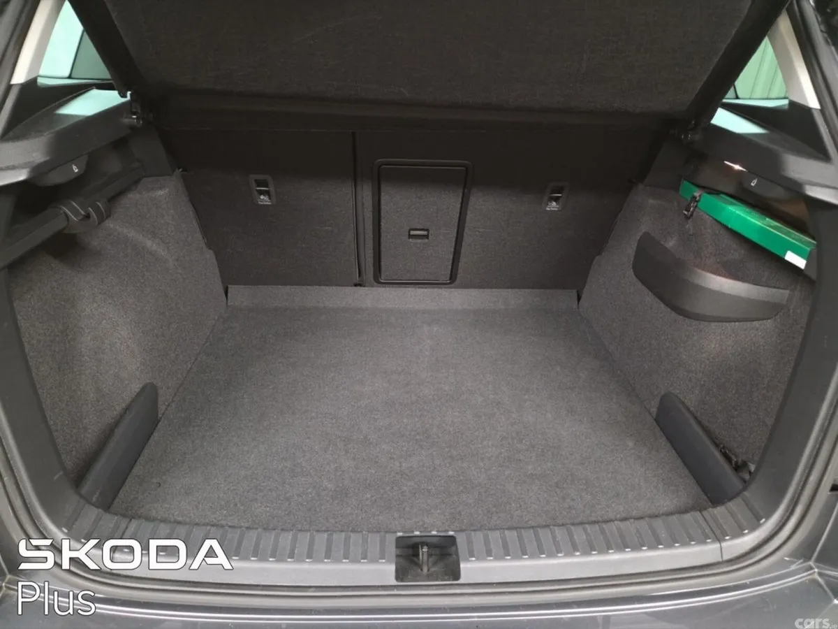 Skoda Karoq Estate, Petrol, 2024, Grey
