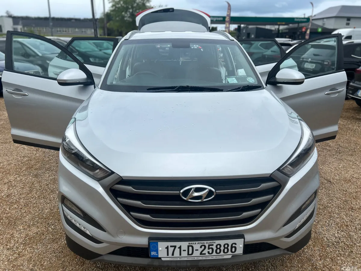 Hyundai Tucson SUV, Diesel, 2017, Grey