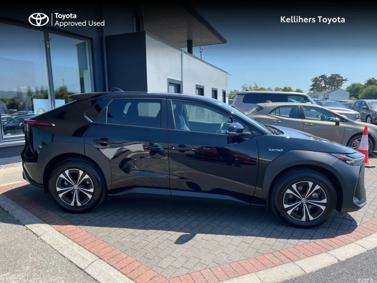 Toyota bZ4X Estate, Electric, 2024, Black