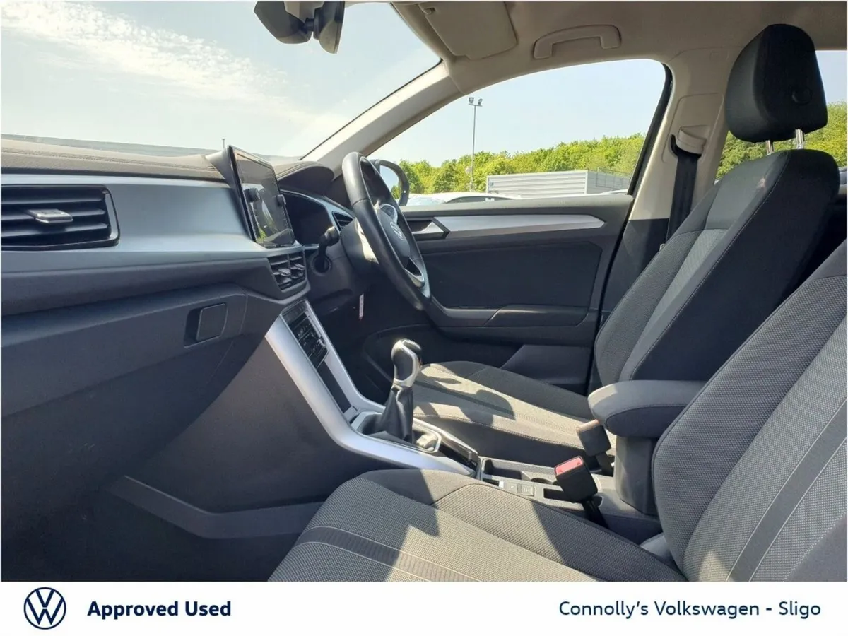 Volkswagen T-Roc SUV, Diesel, 2023, Black