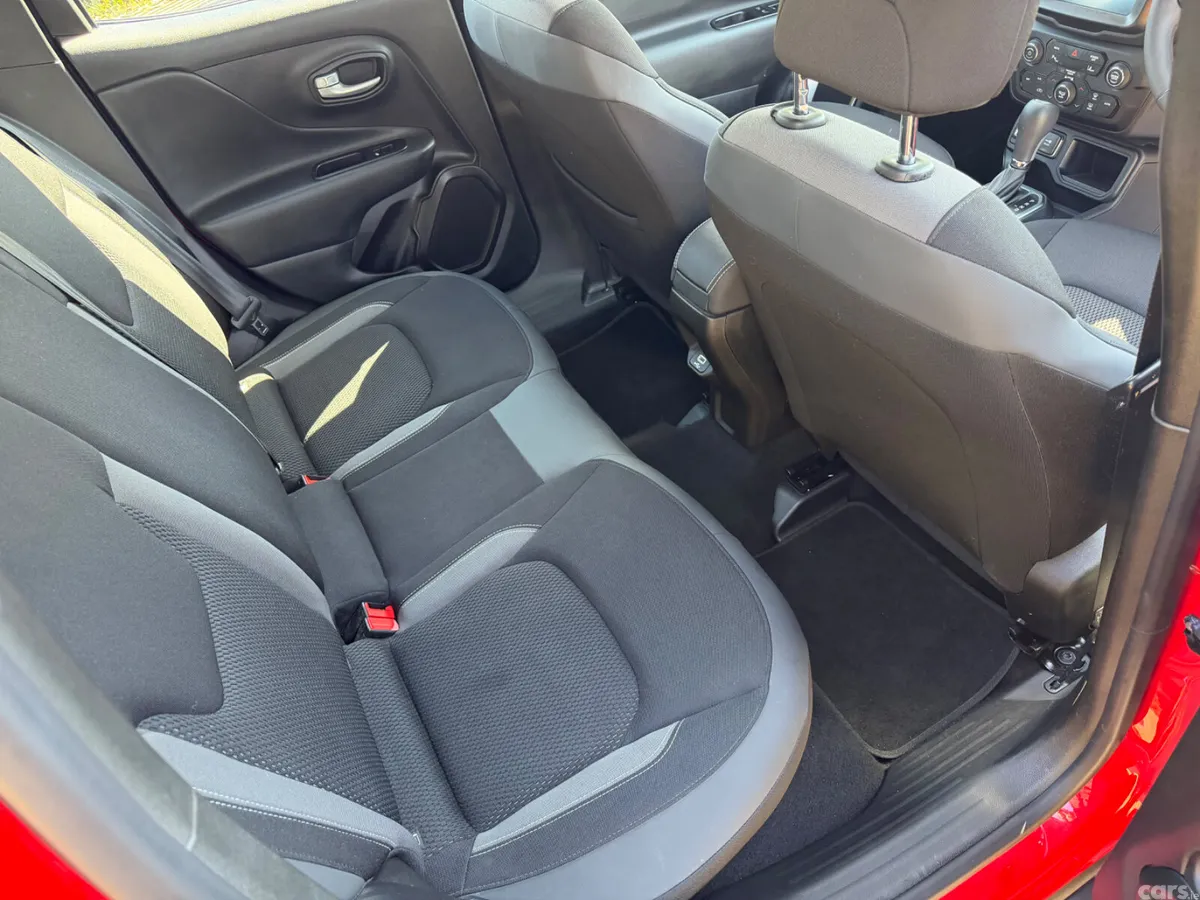 Jeep Renegade SUV, Petrol Hybrid, 2024, Red