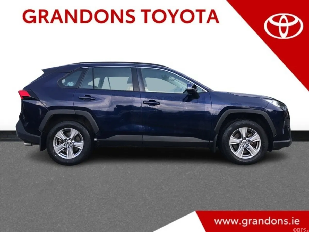 Toyota RAV4 SUV, Petrol Hybrid, 2023, Blue