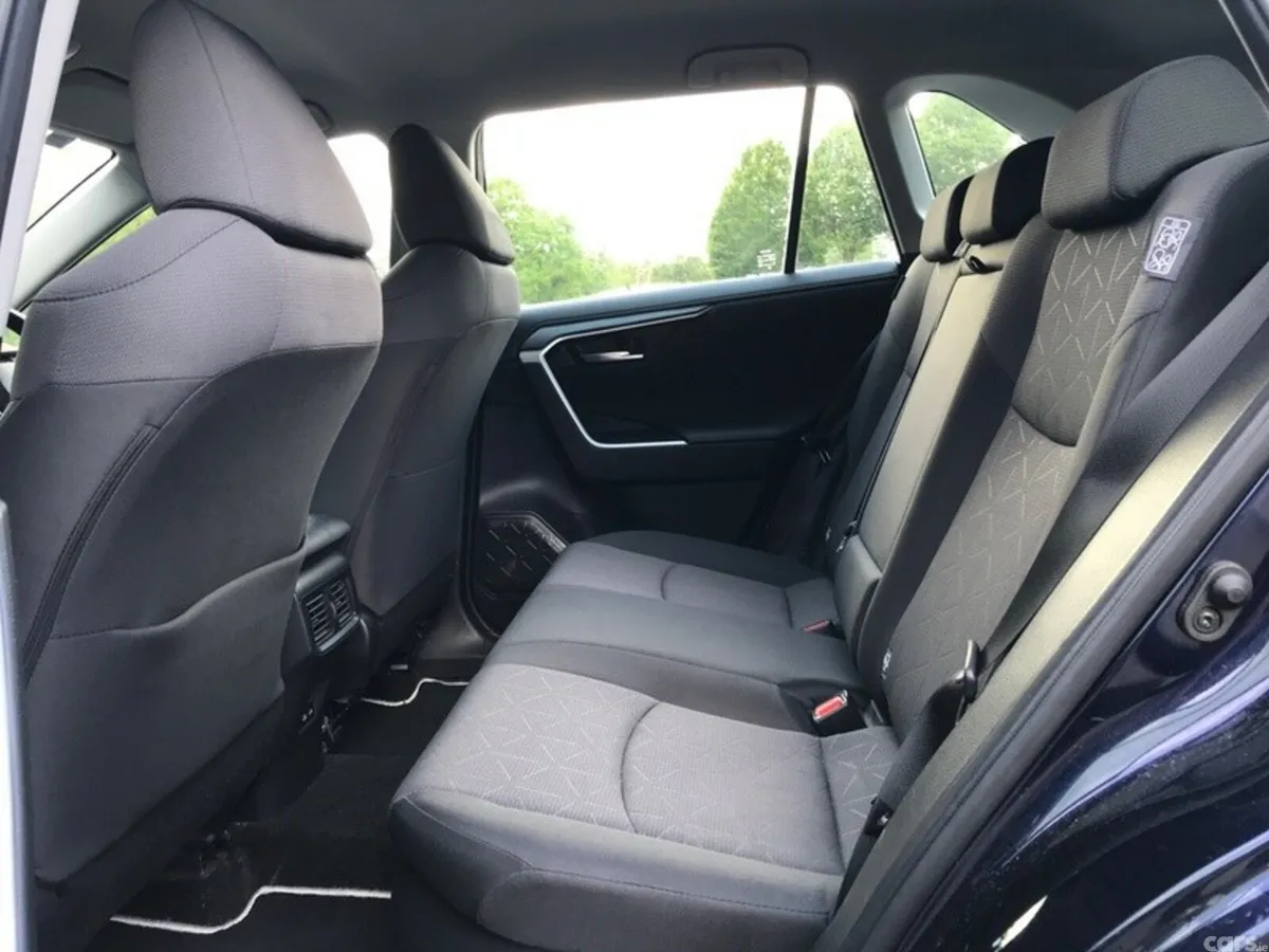Toyota RAV4 SUV, Petrol Hybrid, 2023, Blue