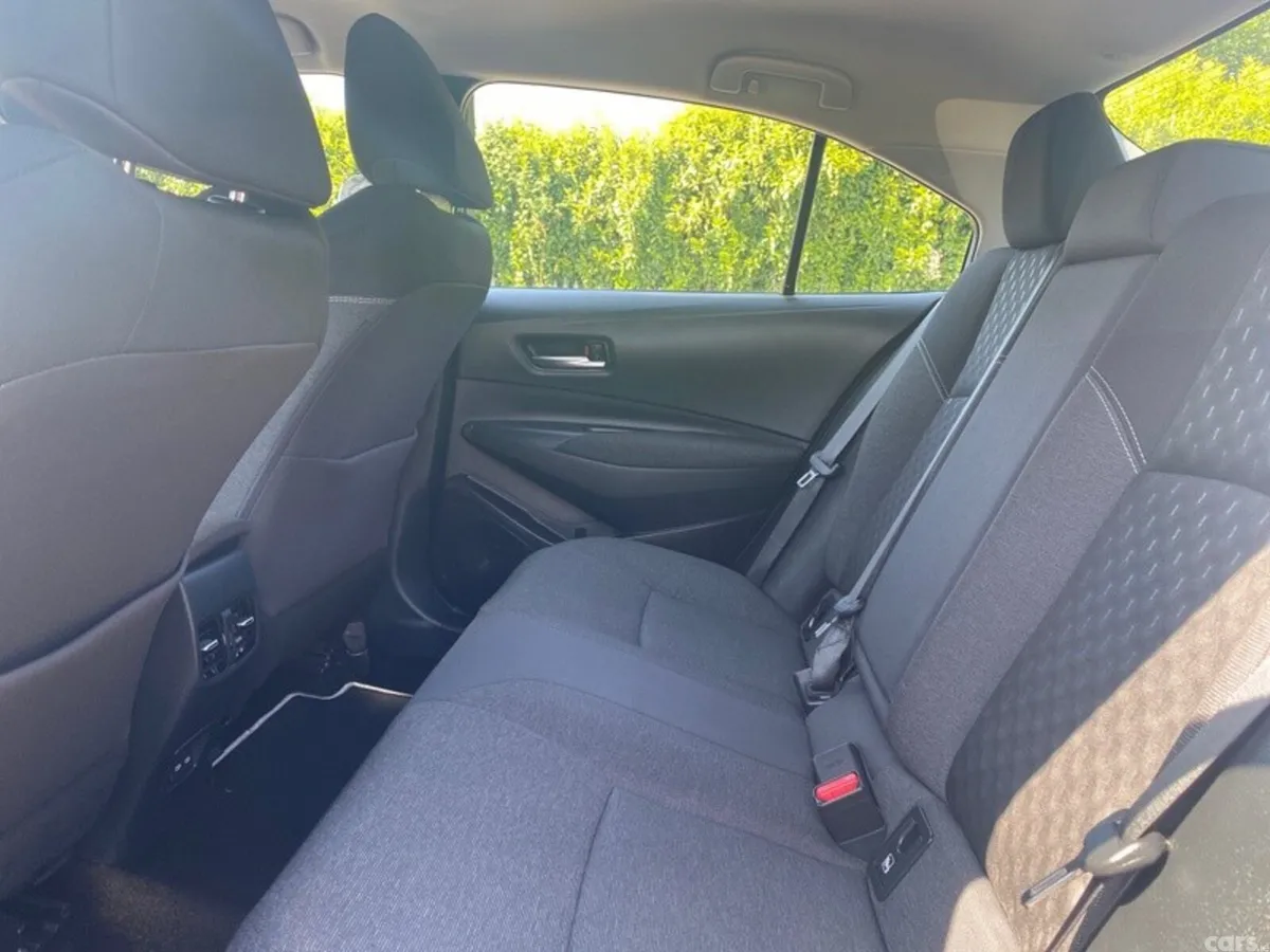 Toyota Corolla Saloon, Petrol Hybrid, 2023, Black