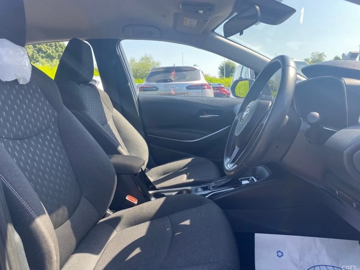 Toyota Corolla Saloon, Petrol Hybrid, 2023, Black