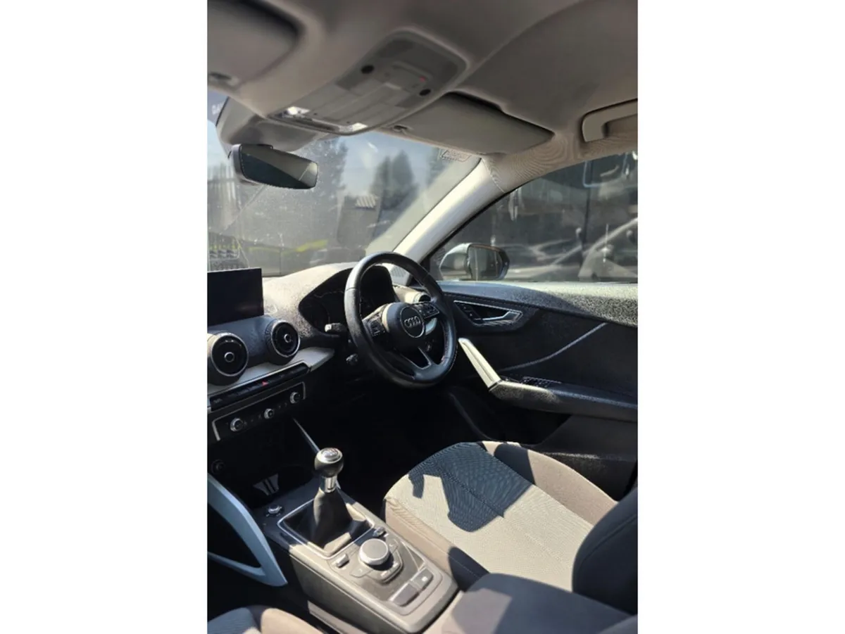Audi Q2 SUV, Diesel, 2017, Grey