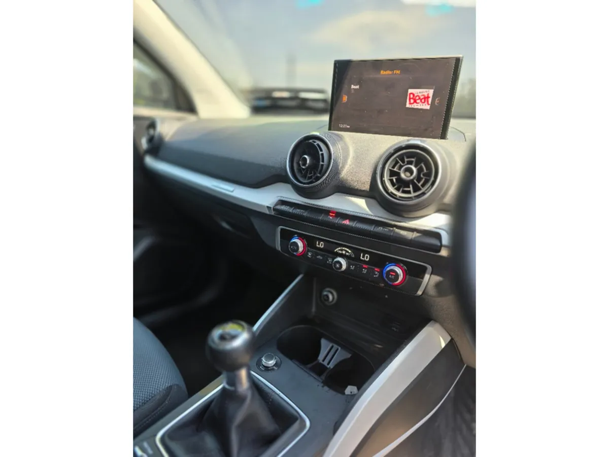 Audi Q2 SUV, Diesel, 2017, Grey
