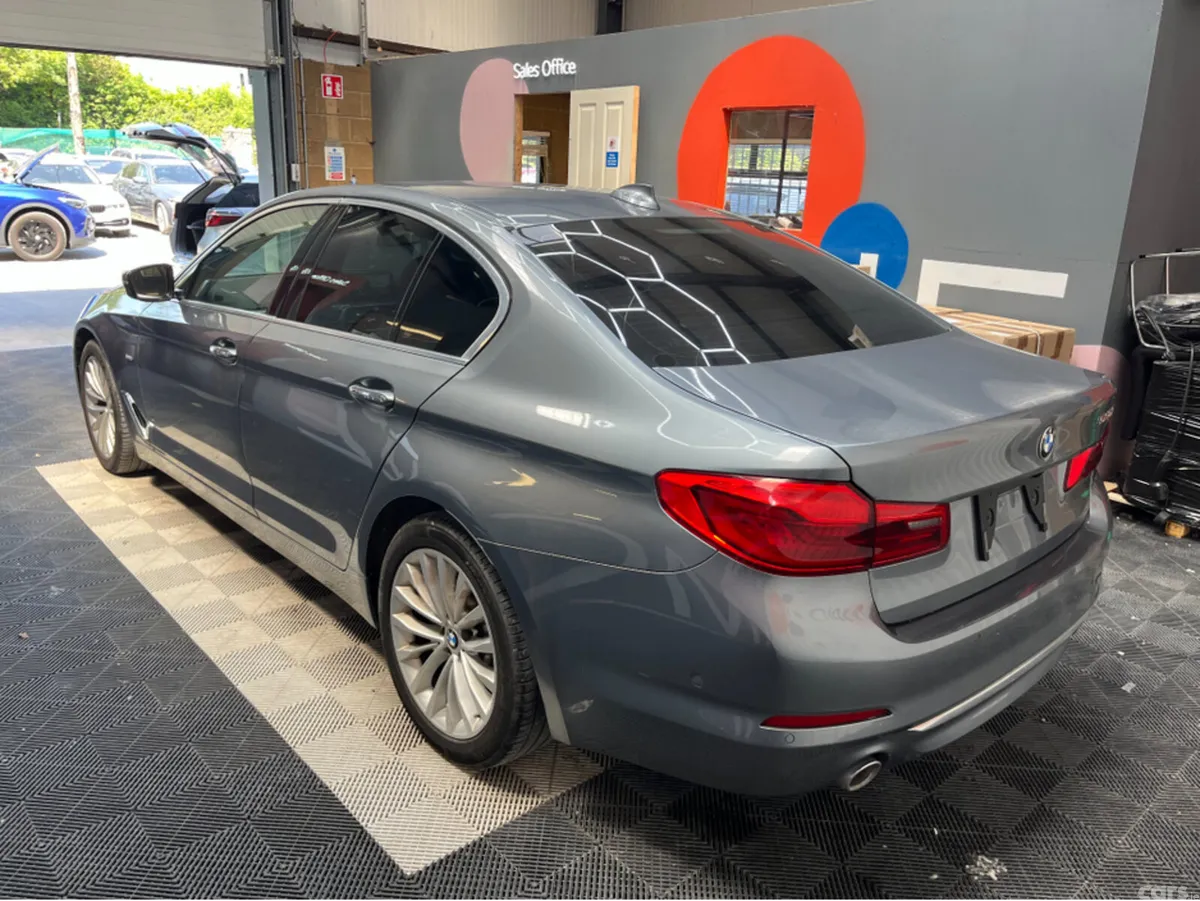 BMW 5-Series Saloon, Diesel, 2017, Silver