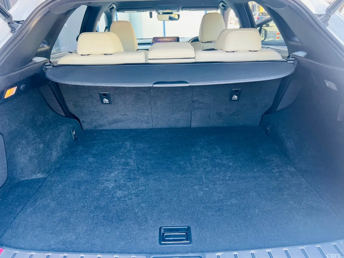 Lexus RX450H SUV, Petrol Hybrid, 2018, White