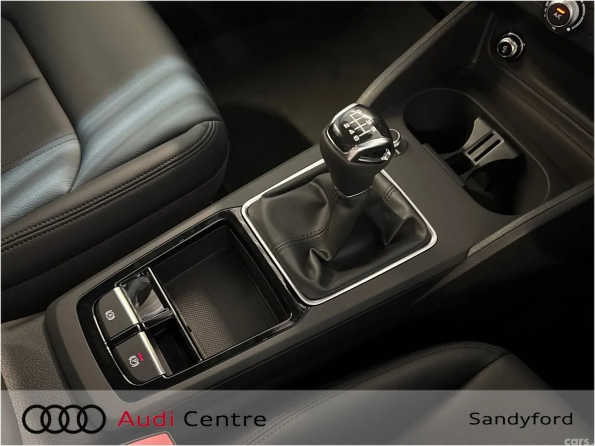 Audi Q2 SUV, Petrol, 2026, White
