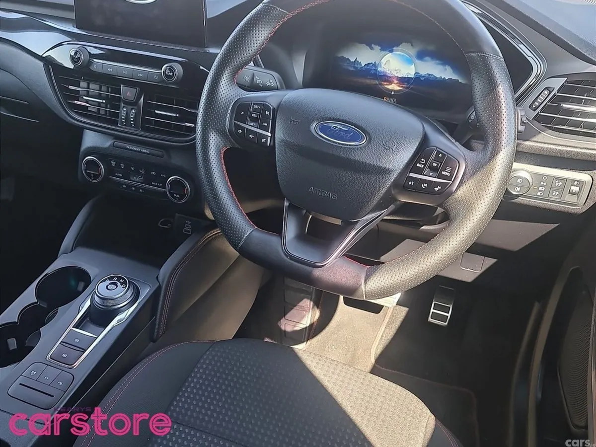Ford Kuga SUV, Petrol Plug-in Hybrid, 2023, Red