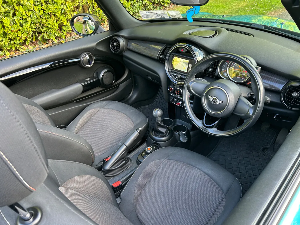 Mini Cooper Convertible, Diesel, 2016, Blue