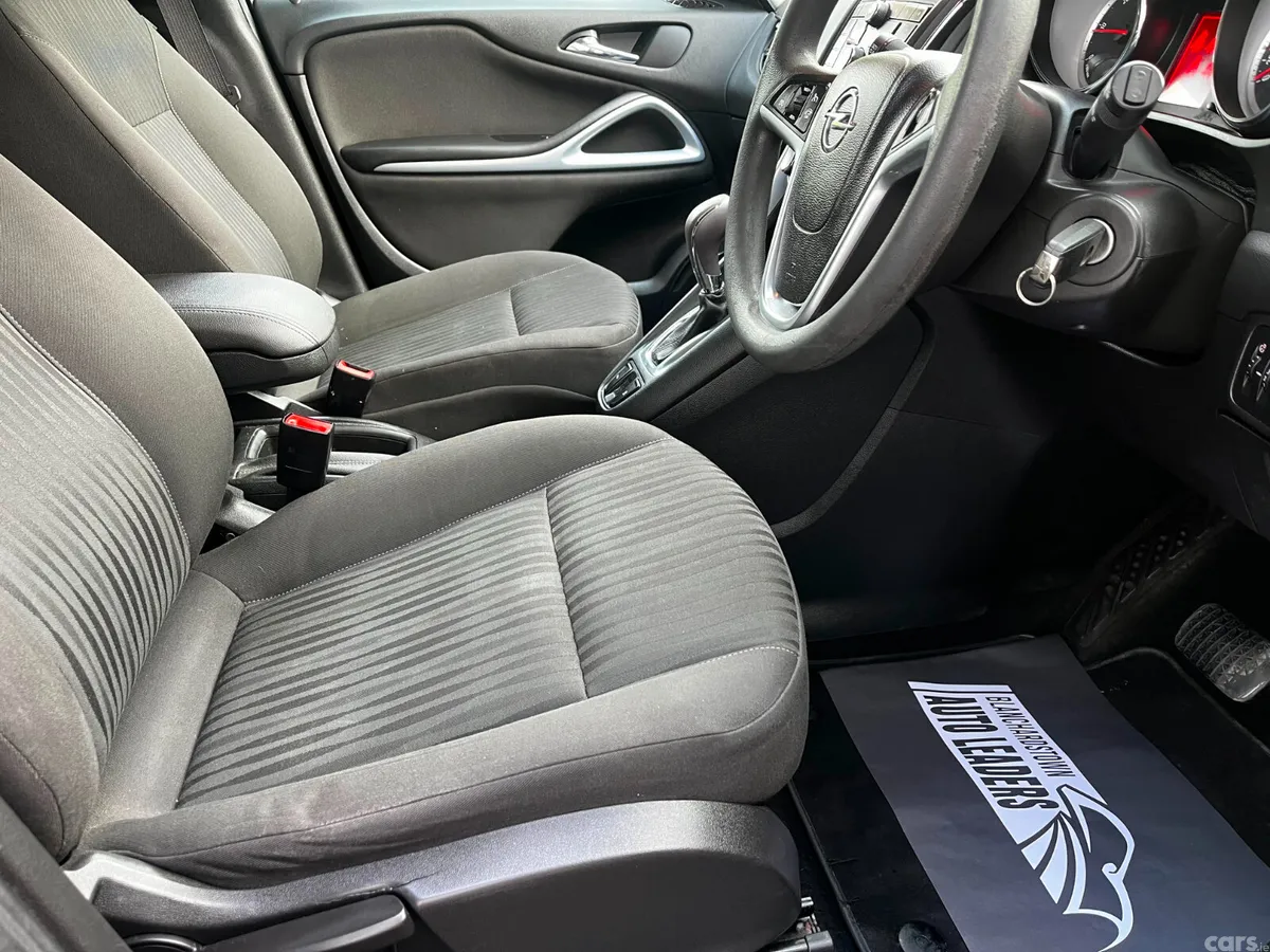 Opel Zafira MPV, Diesel, 2016, Black