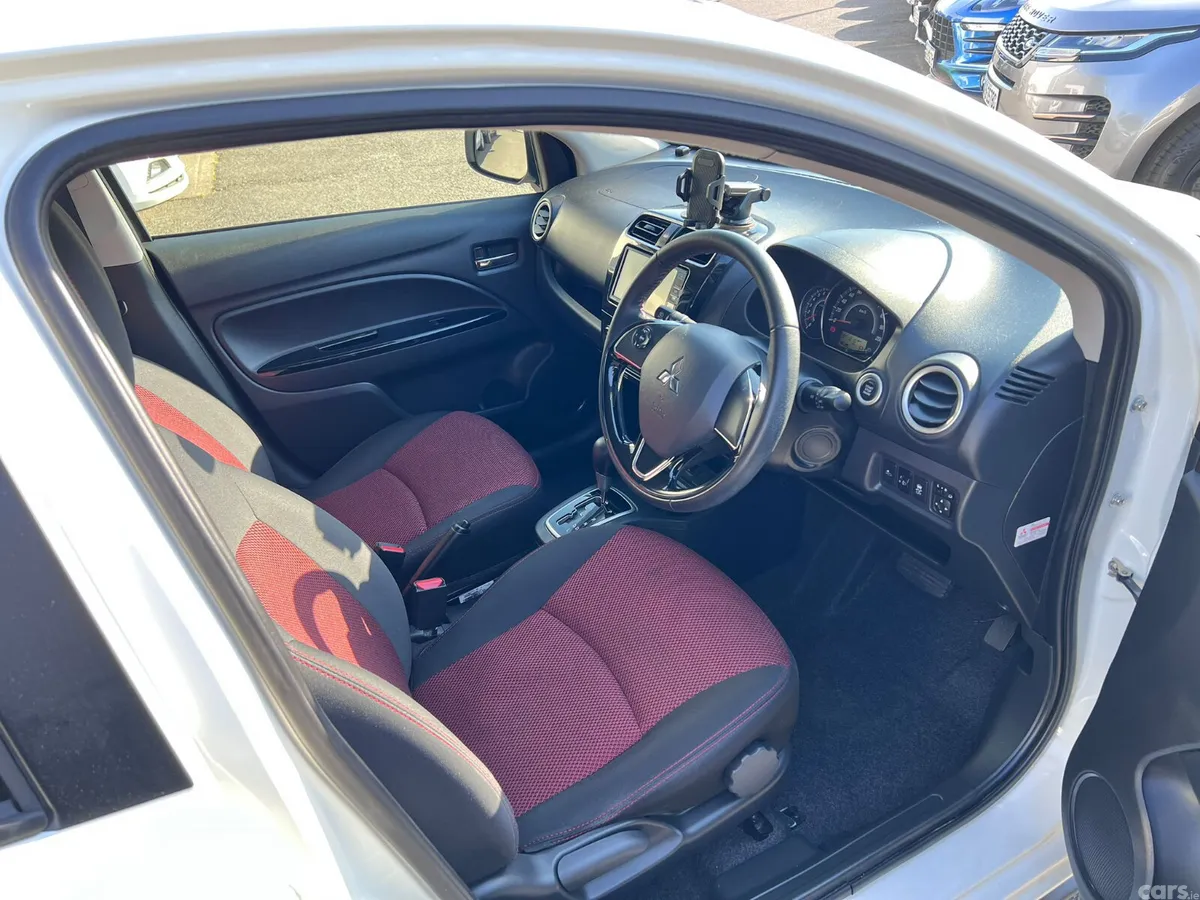 Mitsubishi Mirage Hatchback, Petrol, 2019, White
