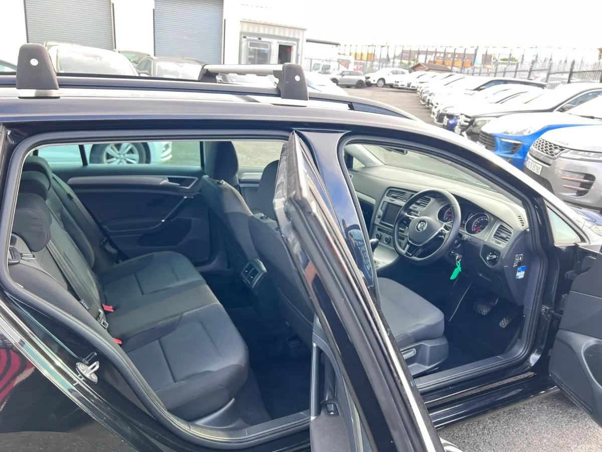Volkswagen Golf Estate, Petrol, 2014, Black