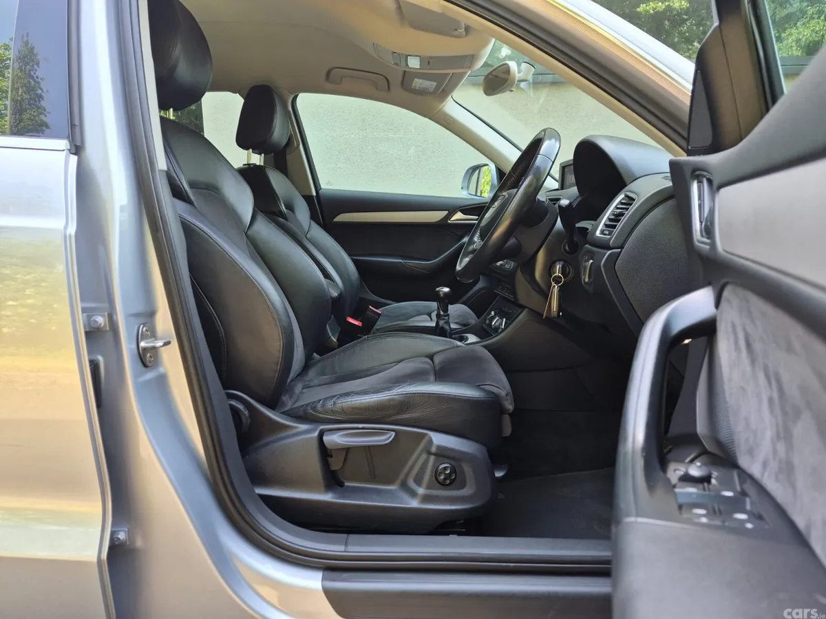 Audi Q3 SUV, Diesel, 2015, Silver