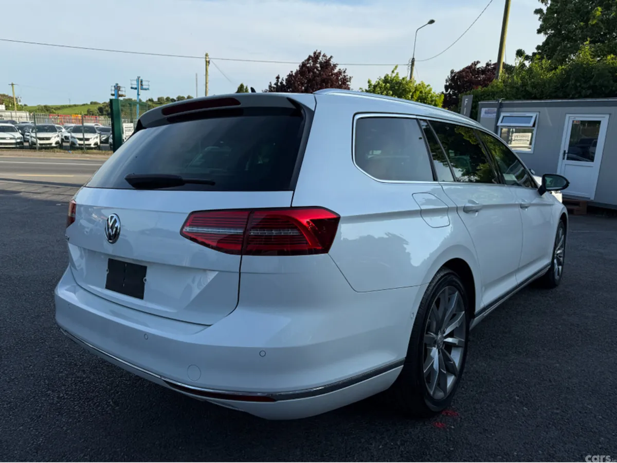 Volkswagen Passat Estate, Diesel, 2018, White