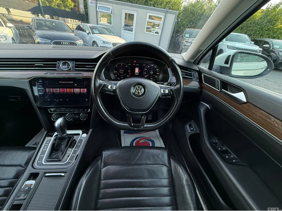 Volkswagen Passat Estate, Diesel, 2018, White