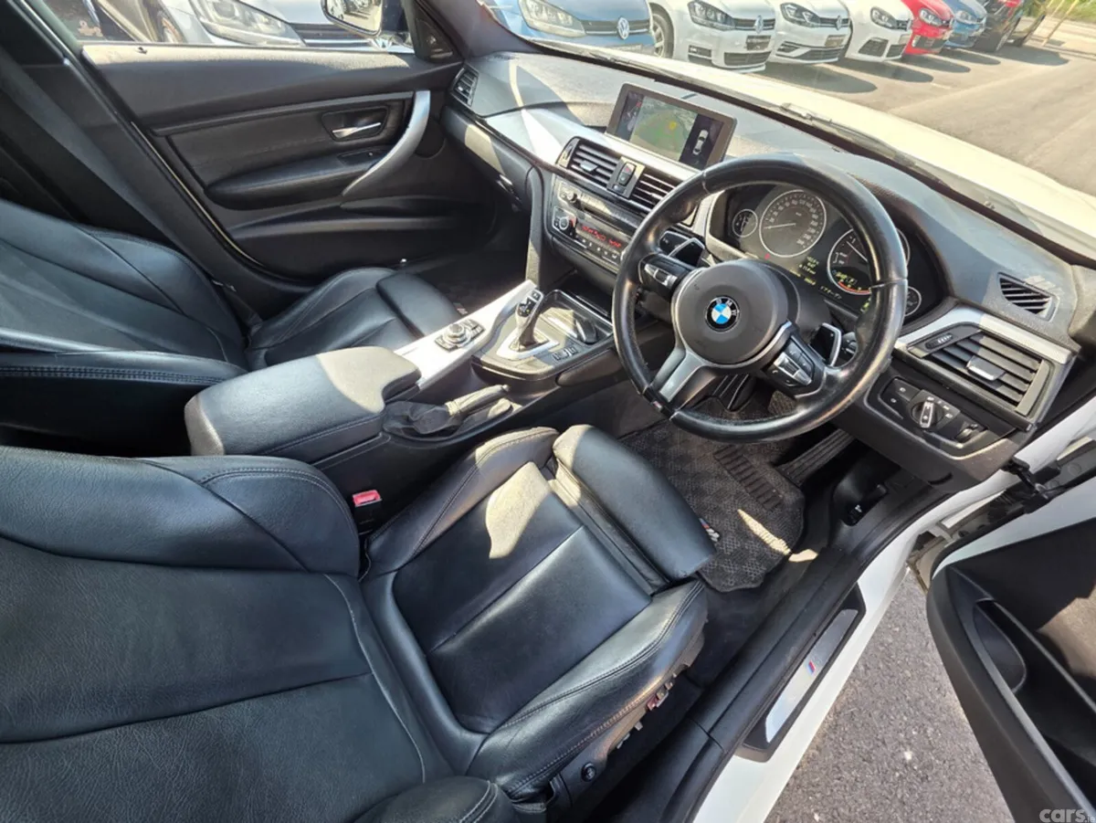 BMW 3-Series Saloon, Diesel, 2013, White