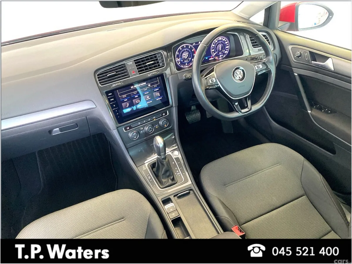 Volkswagen Golf Hatchback, Petrol, 2018, Red