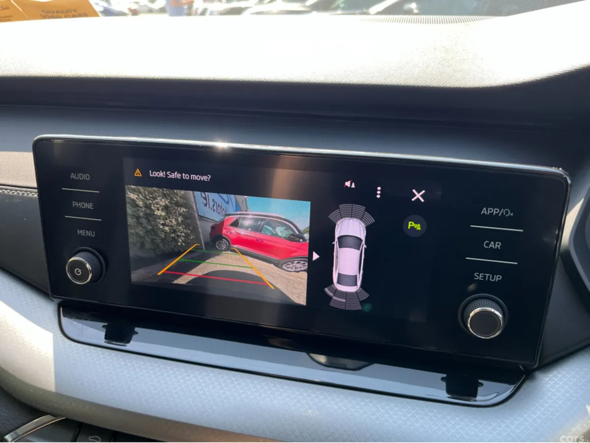 Skoda Octavia Saloon, Diesel, 2024, Black