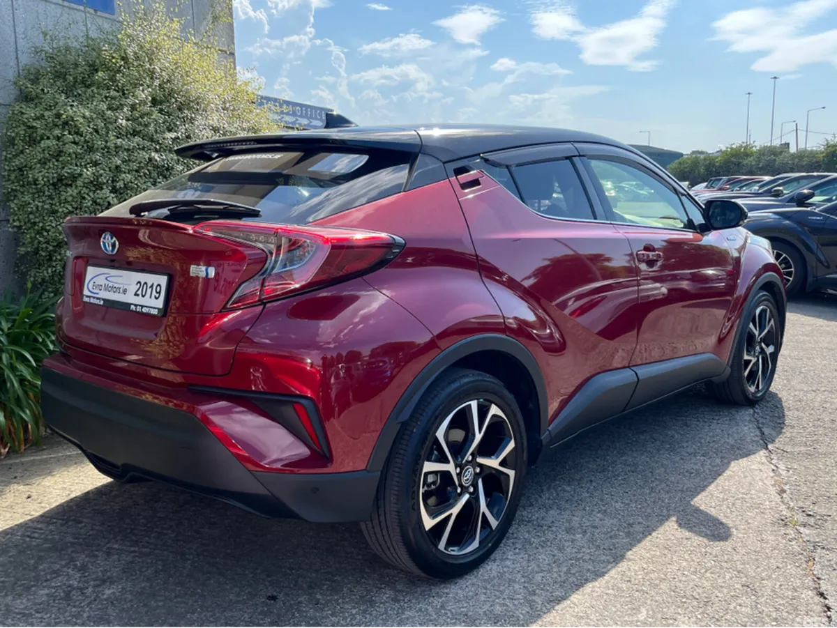 Toyota C-HR SUV, Petrol Hybrid, 2019, Red