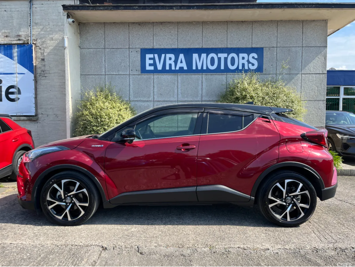Toyota C-HR SUV, Petrol Hybrid, 2019, Red