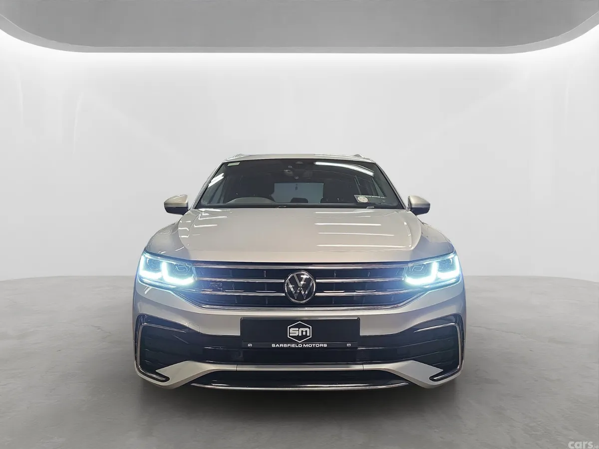 Volkswagen Tiguan SUV, Petrol Plug-in Hybrid, 2023, Grey