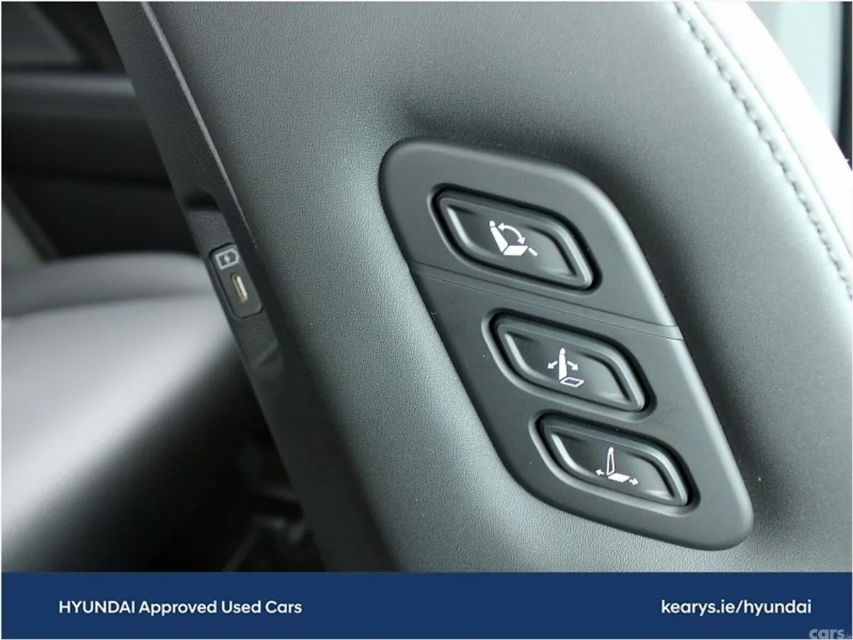 Hyundai Santa Fe SUV, Petrol Plug-in Hybrid, 2026, Grey