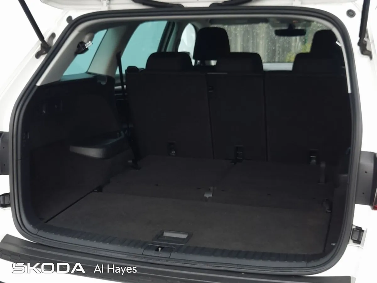 Skoda Kodiaq MPV, Diesel, 2021, White