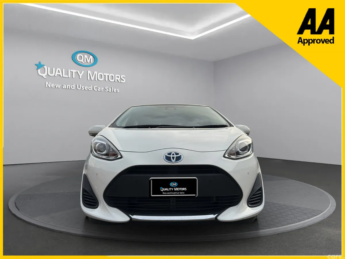 Toyota Aqua Hatchback, Petrol Hybrid, 2020, White