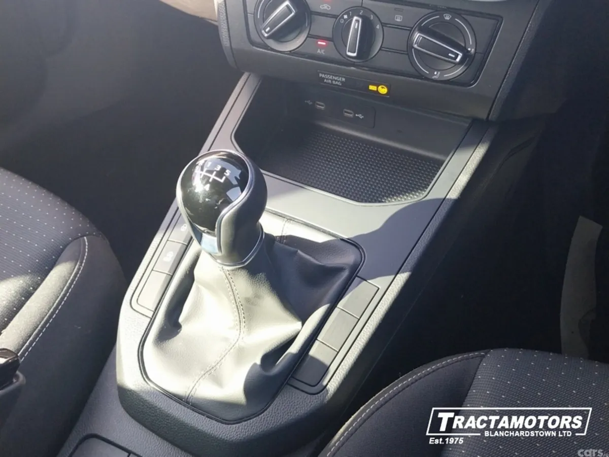SEAT Ibiza Hatchback, Petrol, 2024, Red