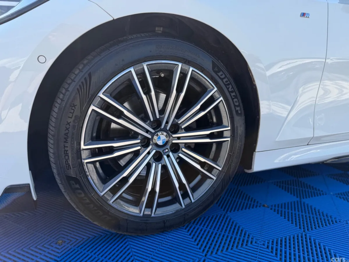 BMW 3-Series Saloon, Diesel, 2019, White
