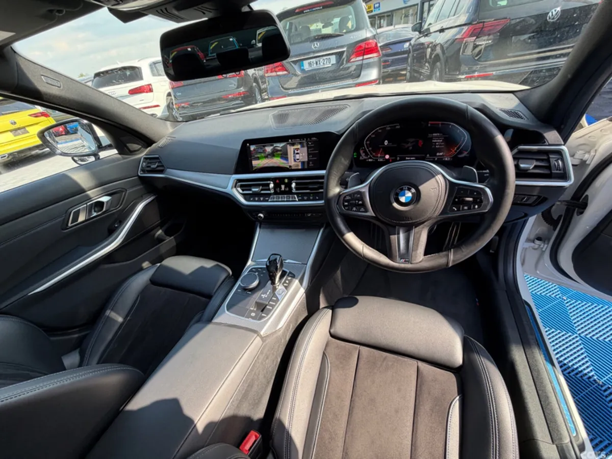 BMW 3-Series Saloon, Diesel, 2019, White