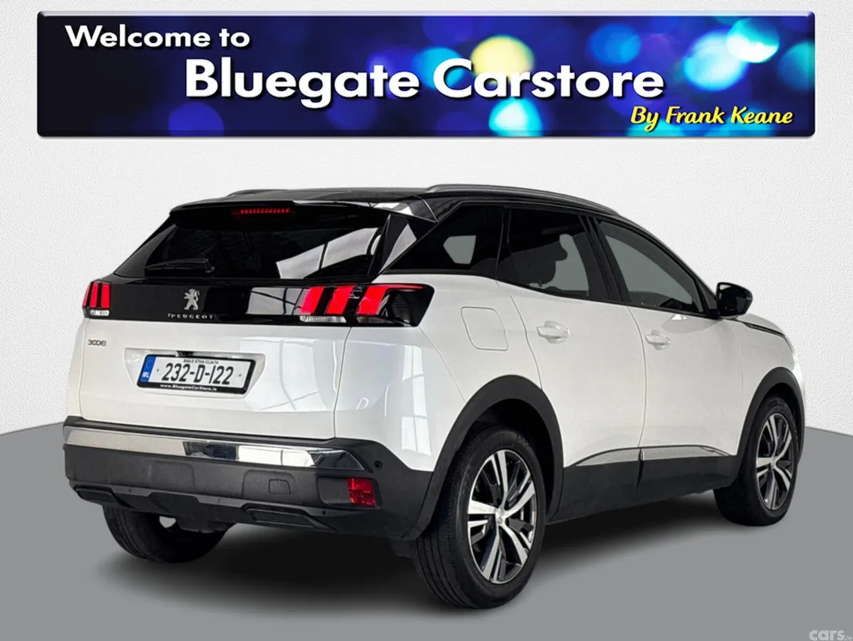 Peugeot 3008 MPV, Diesel, 2023, White