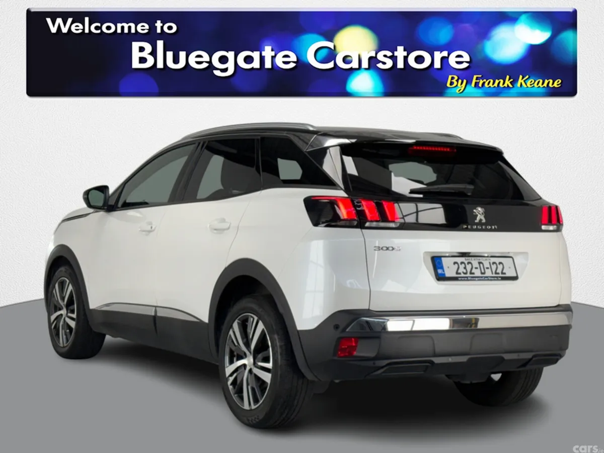 Peugeot 3008 MPV, Diesel, 2023, White