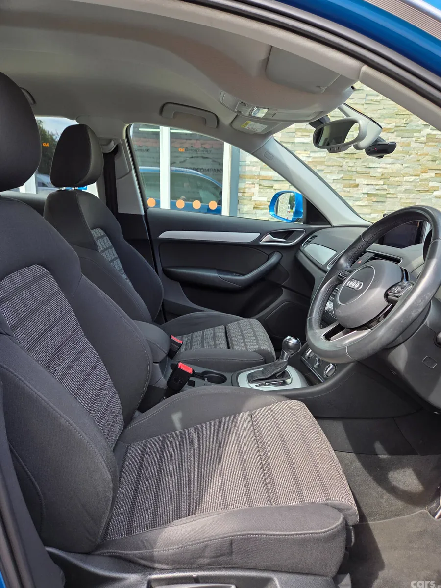 Audi Q3 Hatchback, Petrol, 2015, Blue