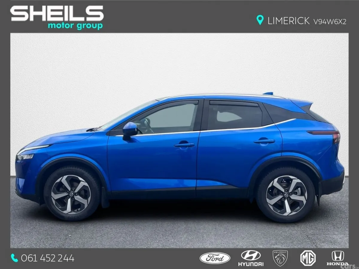 Nissan Qashqai MPV, Petrol, 2022, Blue