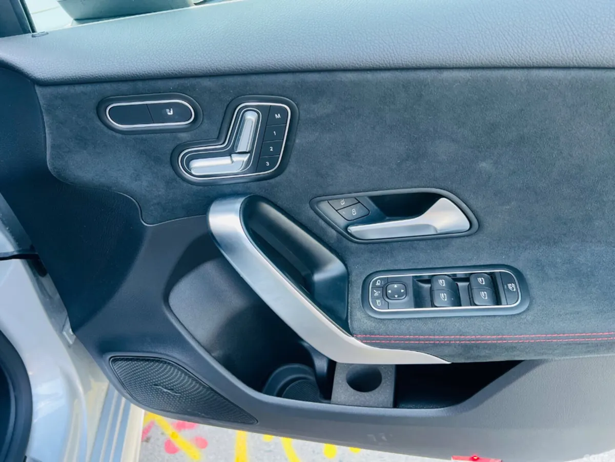 Mercedes-Benz A-Class Hatchback, Diesel, 2019, Silver