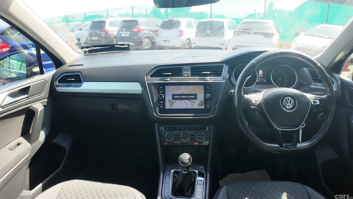 Volkswagen Tiguan SUV, Diesel, 2018, Blue