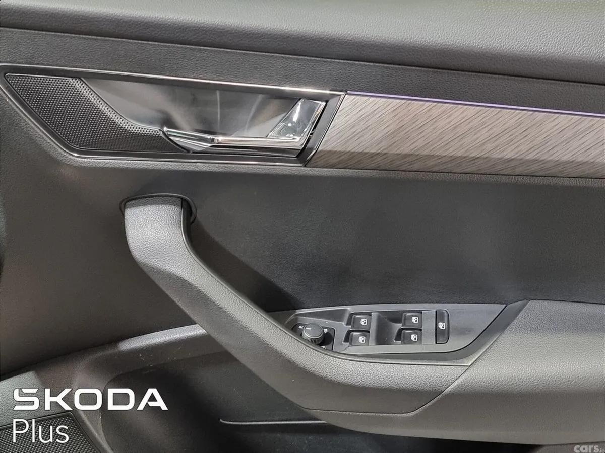 Skoda Karoq SUV, Diesel, 2022, Grey