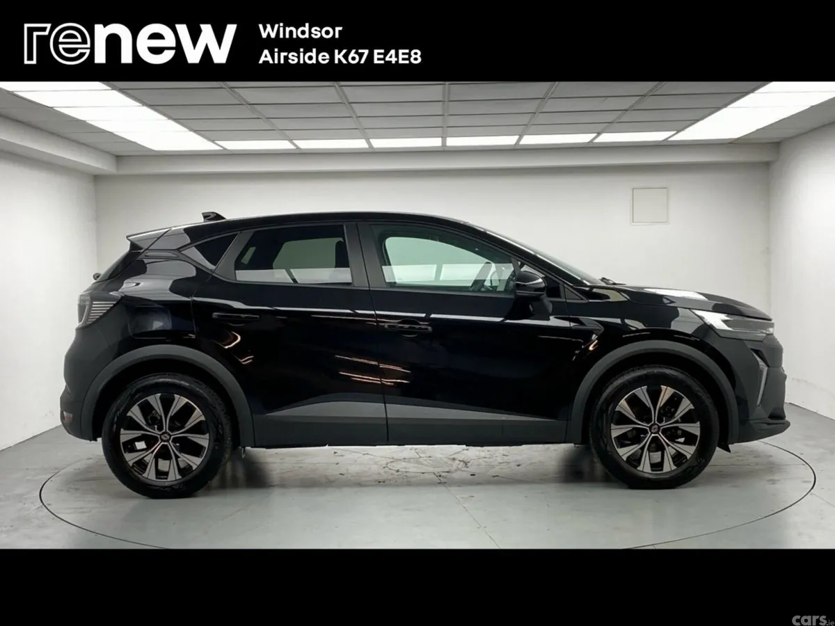 Renault Captur Hatchback, Petrol, 2025, Black