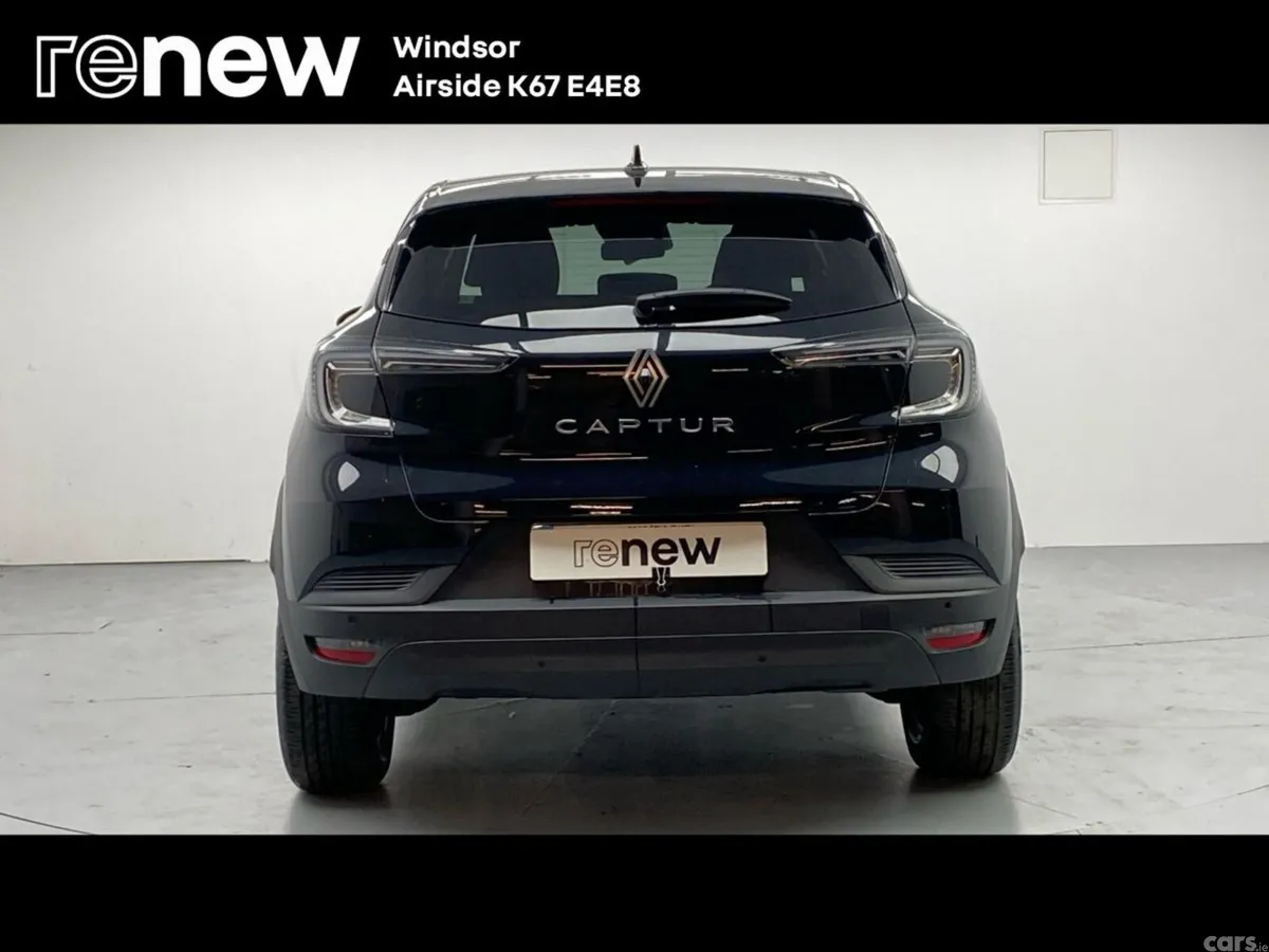 Renault Captur Hatchback, Petrol, 2025, Black