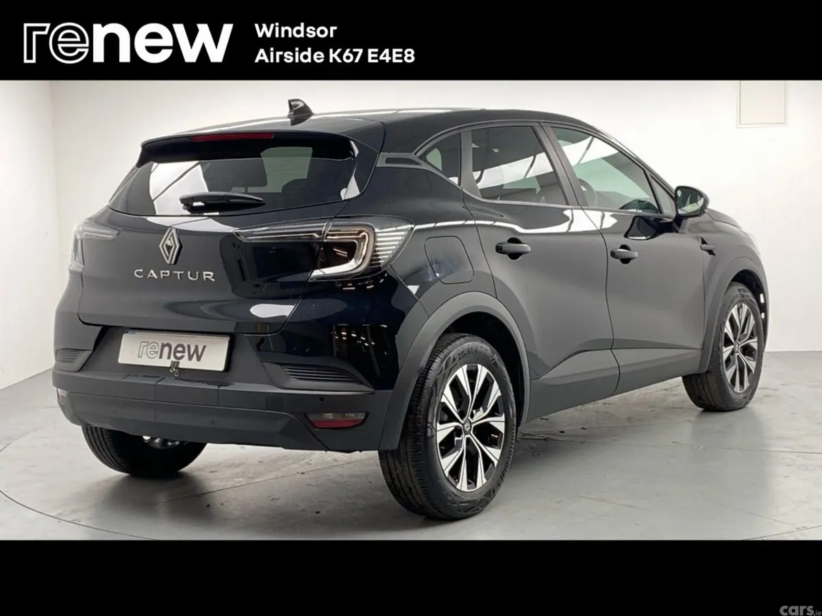 Renault Captur Hatchback, Petrol, 2025, Black