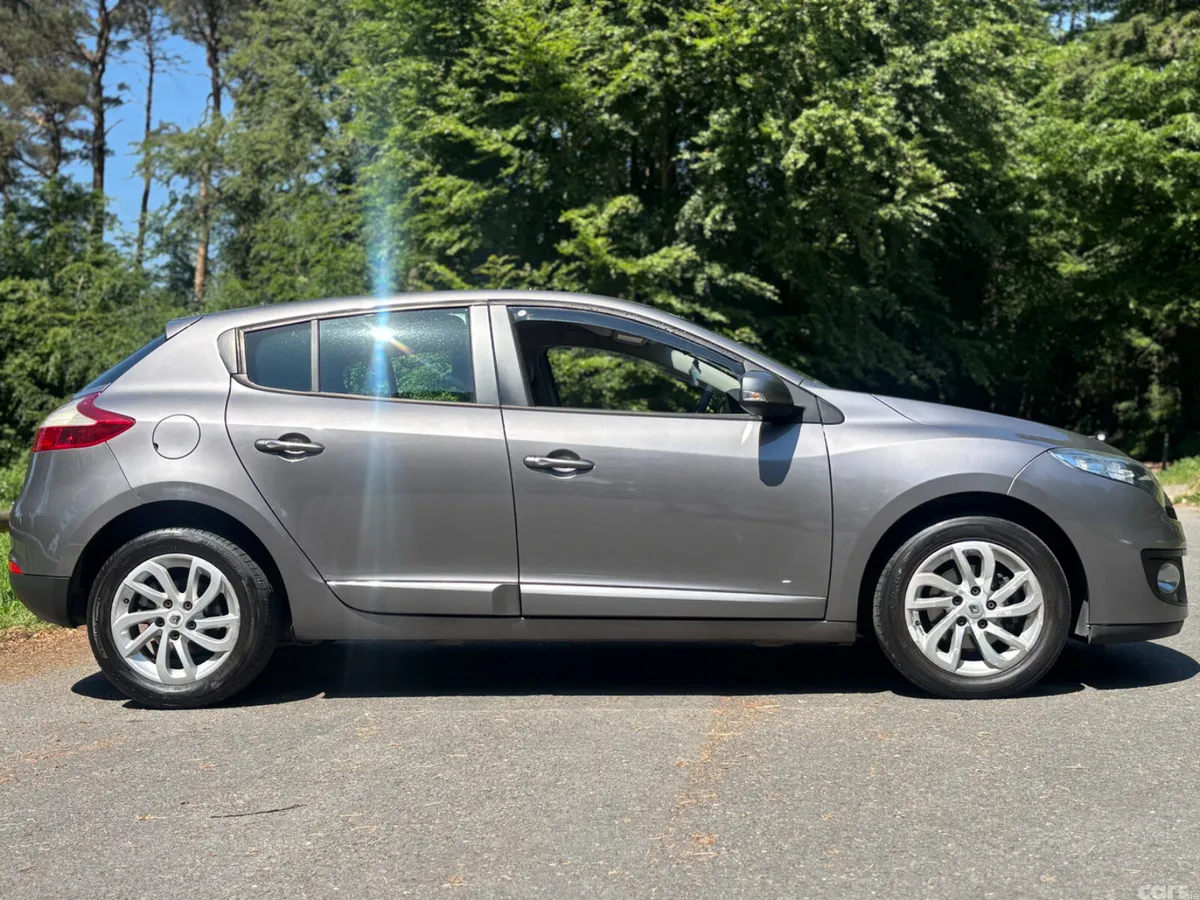 Renault Megane Hatchback, Diesel, 2013, Grey
