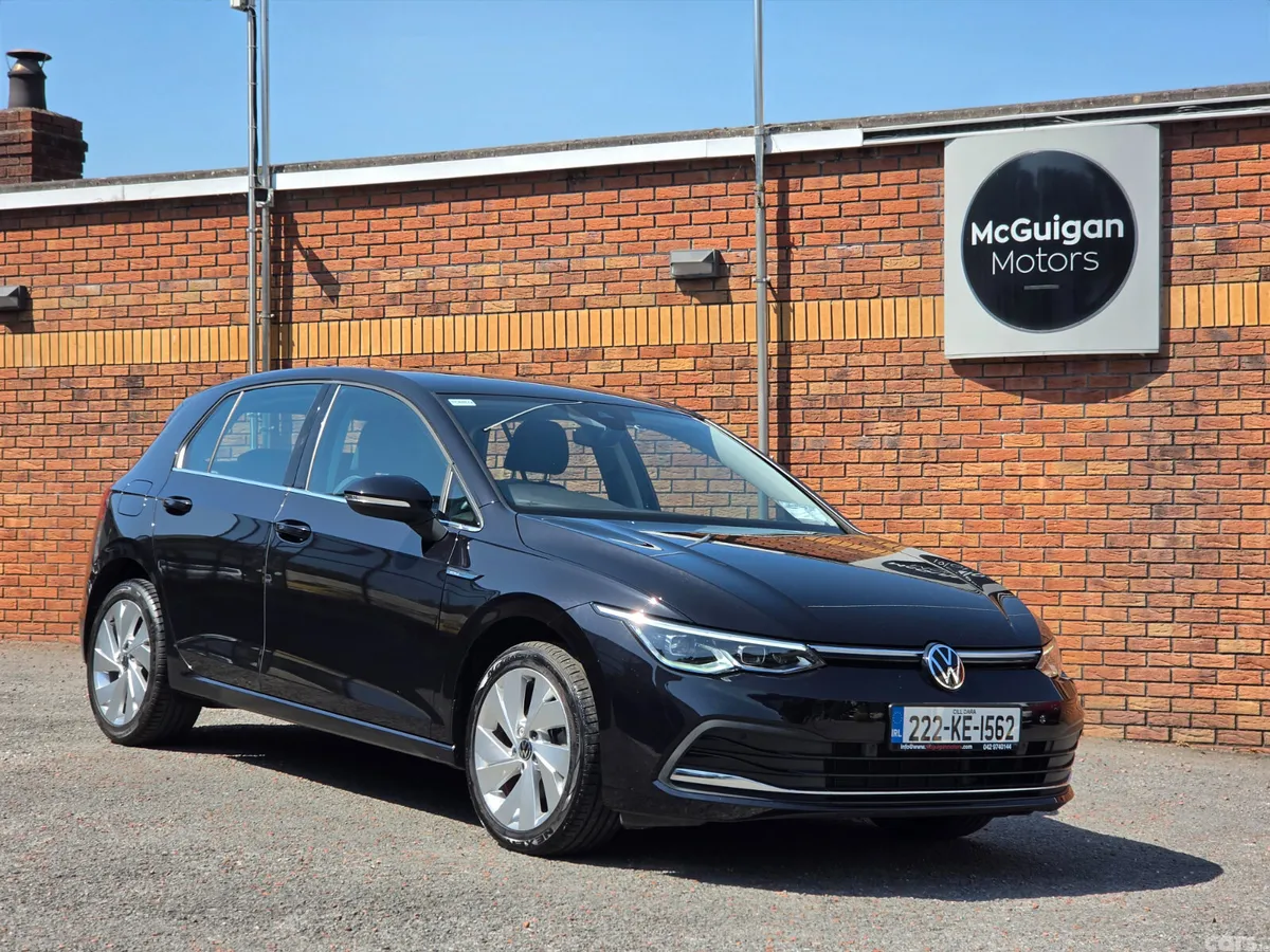 Volkswagen Golf Estate, Petrol, 2022, Black