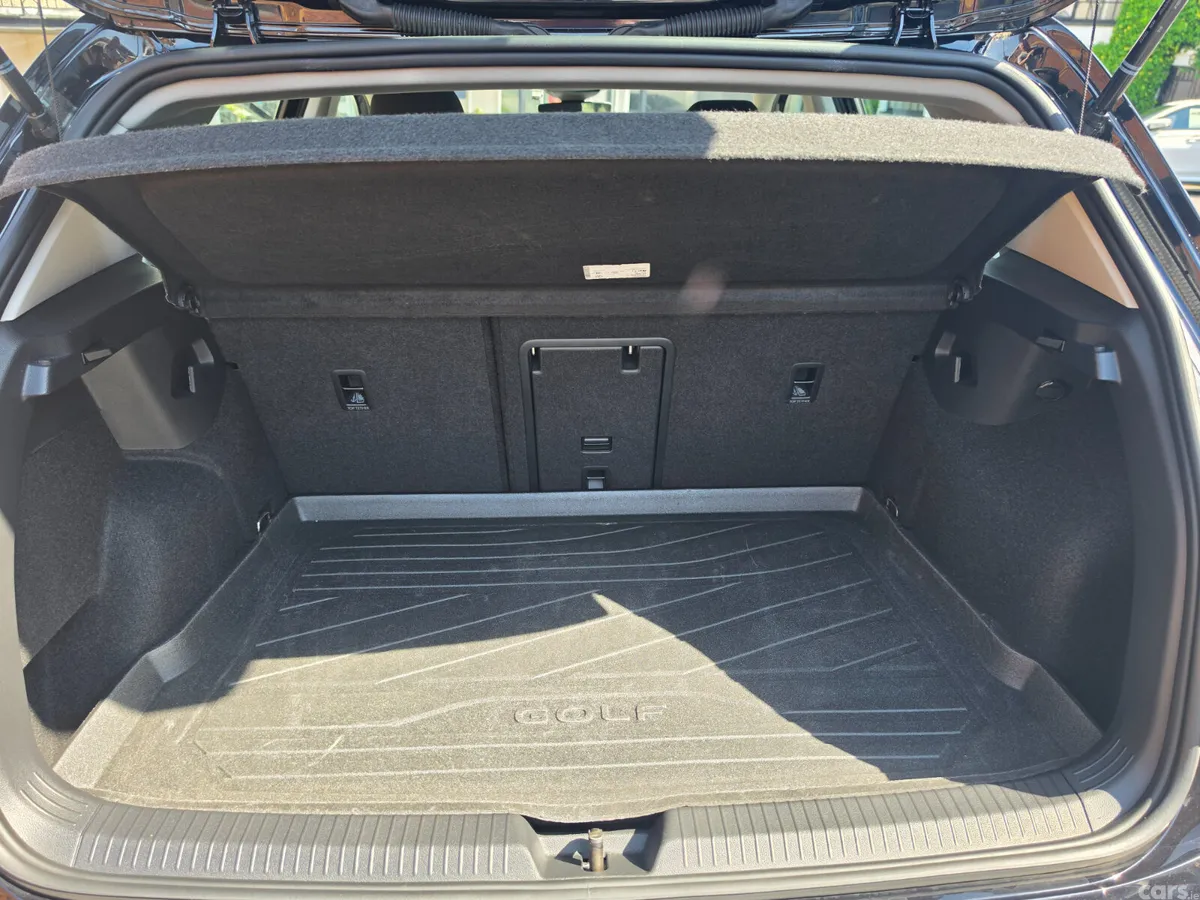 Volkswagen Golf Estate, Petrol, 2022, Black