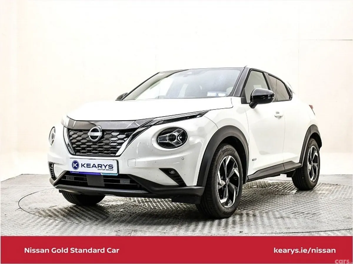 Nissan Juke SUV, Petrol Hybrid, 2023, White