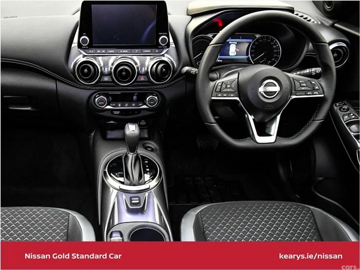 Nissan Juke SUV, Petrol Hybrid, 2023, White