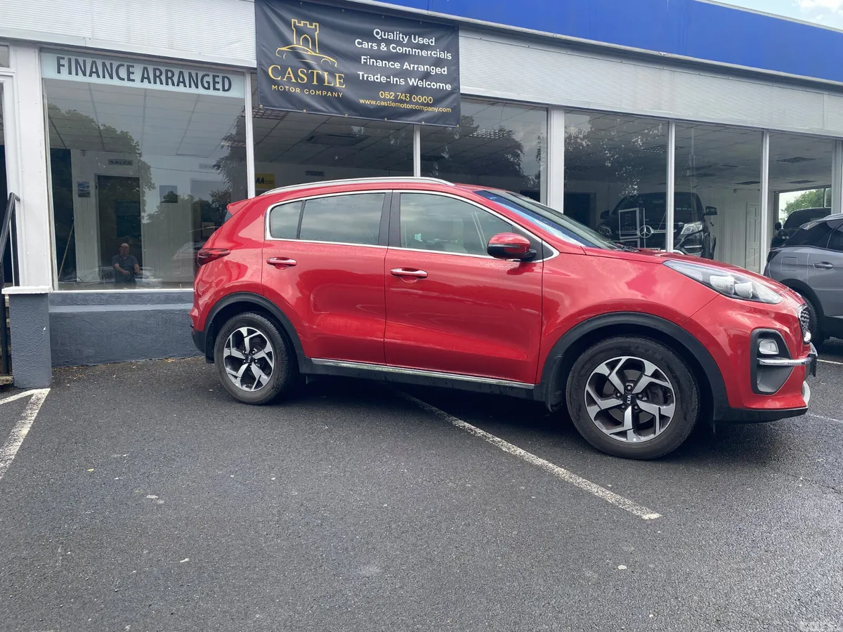 Kia Sportage SUV, Diesel Hybrid, 2021, Red